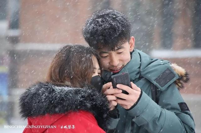 冬天的哈尔滨雪景(飘雪的哈尔滨美翻了)(34)