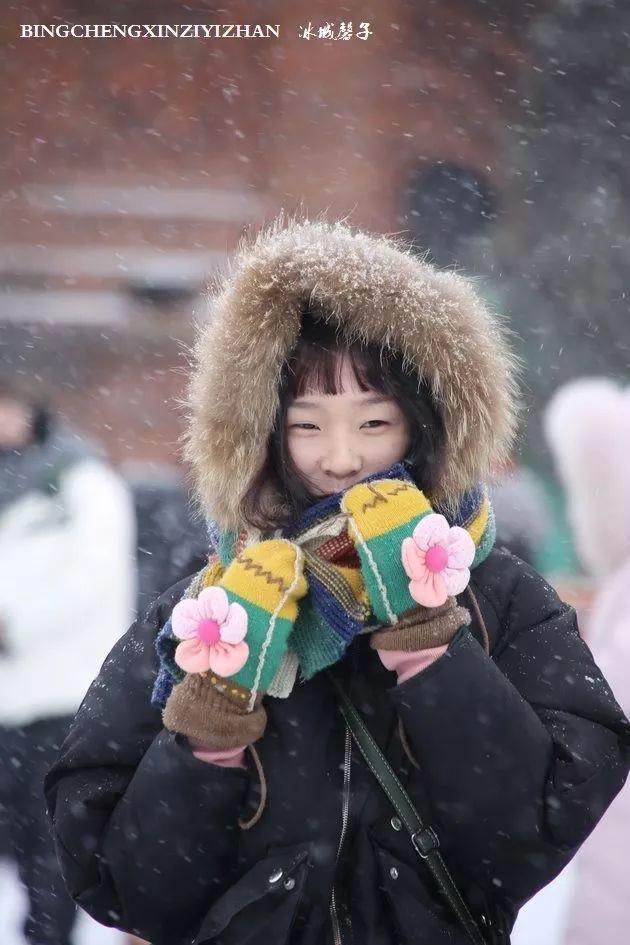 冬天的哈尔滨雪景(飘雪的哈尔滨美翻了)(75)