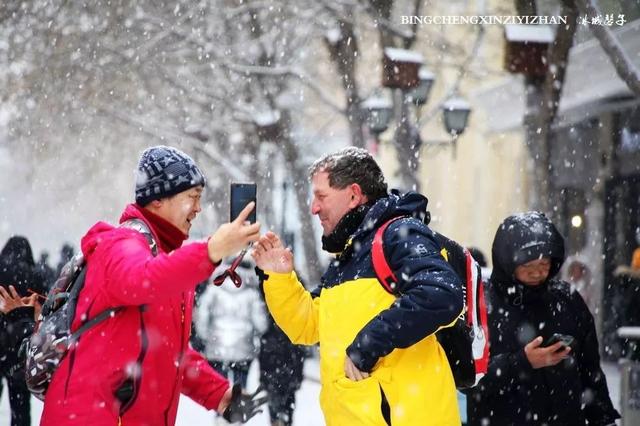 冬天的哈尔滨雪景(飘雪的哈尔滨美翻了)(19)