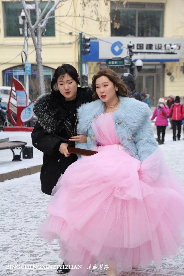 冬天的哈尔滨雪景(飘雪的哈尔滨美翻了)(36)