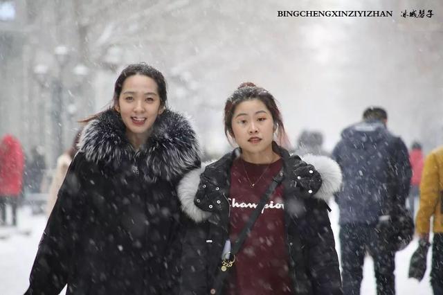 冬天的哈尔滨雪景(飘雪的哈尔滨美翻了)(24)