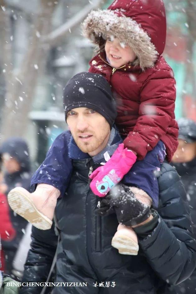 冬天的哈尔滨雪景(飘雪的哈尔滨美翻了)(48)