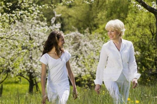 倒走每天多少时间合适 倒走要天天走吗 倒走每天多少时间合适 倒走要天天走吗