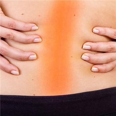 背痛是肺癌早期症状吗？这些情况要引起重视