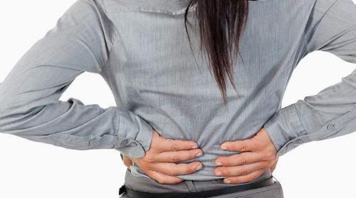 背痛是肺癌早期症状吗？这些情况要引起重视