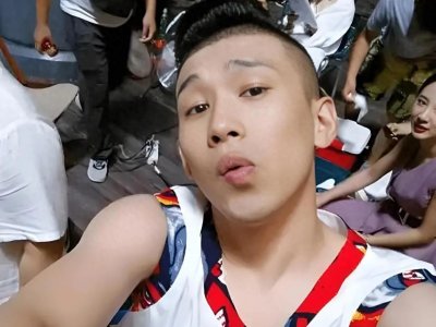 ​劣迹网红天佑疑似复出直播再次被封禁