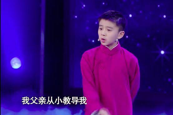 11岁华侨少年携手李玉刚致敬经典，一开嗓，整个世界都亮了！