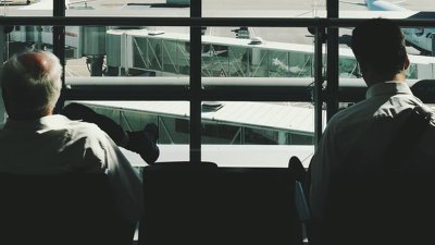 ​50岁是中年还是老人