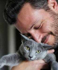 ​为什么男不养猫女不养狗的说法（这种俗话说的原因）