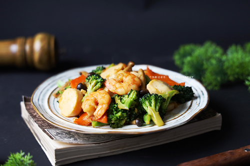 玉子豆腐怎么做好吃（懒人最爱的红烧玉子豆腐教程）