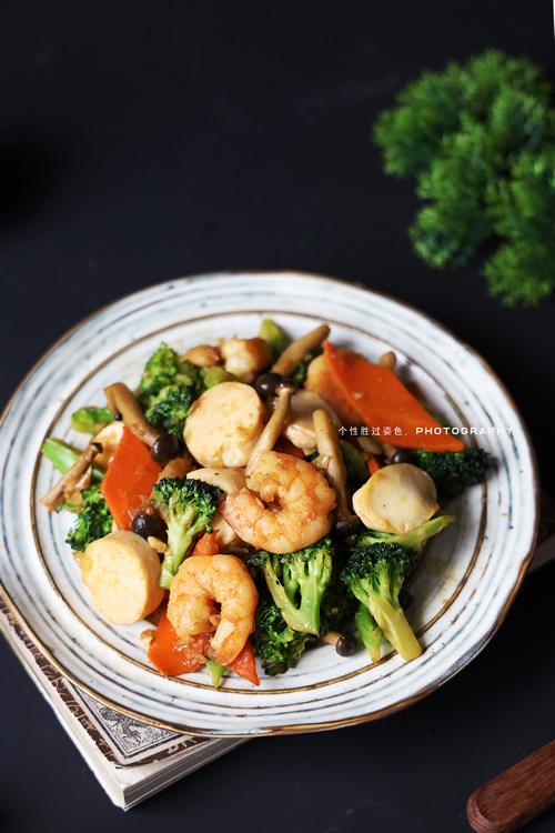 玉子豆腐怎么做好吃（懒人最爱的红烧玉子豆腐教程）