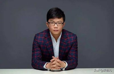 ​神反转？李沁粉丝开撕猫腻，江南、蝴蝶蓝也来凑热闹？