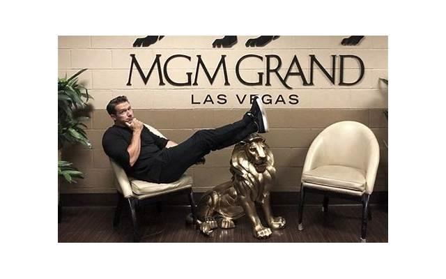 男生怎么才是喜欢你（男生喜欢你的表现细节有那些）