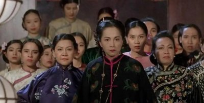 ​看了鸨鸟怎么繁衍，才知道古代青楼的老板娘，为何叫“老鸨”!