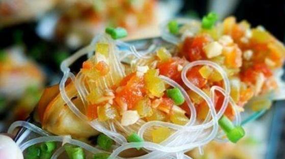 这才是简单海虹正确做法，万万不要加水煮，3分钟搞定，营养美味