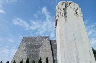 ​武则天为自己立了无字碑的原因，武则天立无字碑是什么意思