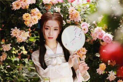 ​属牛人出生12个月12种不同命