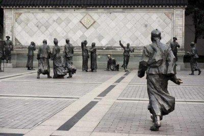 ​古代的秀才举人进士，相当于现代什么学历？进士及第者前途无量