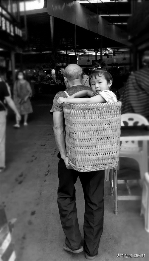 爷爷与孙女的故事