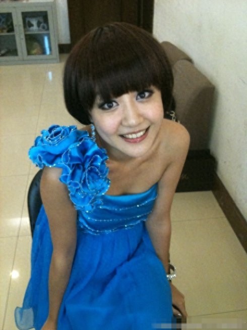 左岩,1985年8月23日出生于黑龙江双鸭山,中国内地主持人、演员