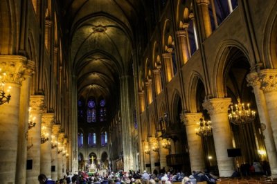 ​巴黎圣母院昔日风光 寻找雨果笔下的敲钟人