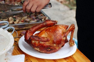 ​深圳窑鸡：美味传奇的客家风味