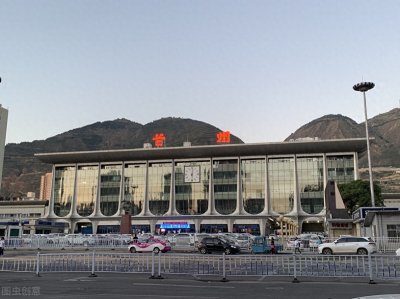 ​Z218次列车：兰州站——上海站