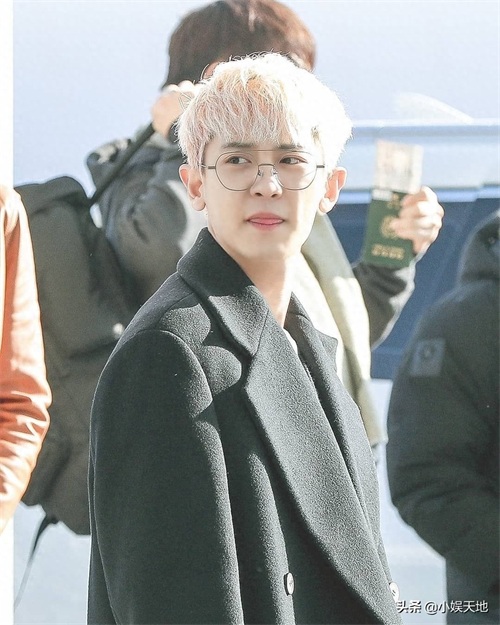 EXO灿烈图集，帅气boy