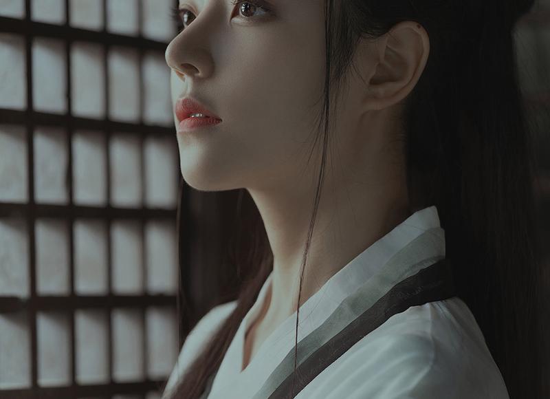 以戴“环”为美的部落