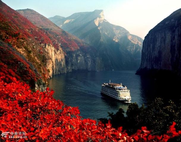 3、到了三峡后，游玩景点时间为8-10小时。