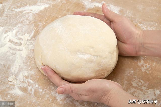 正宗酸菜饺子馅怎么调最好吃（只需学会这个调馅方法）(2)