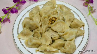 ​正宗酸菜饺子馅怎么调最好吃（只需学会这个调馅方法）