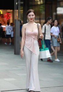 ​为什么总是招烂桃花(总是招烂桃花什么原因)