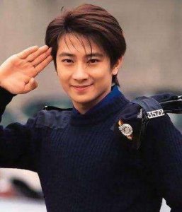 ​孙耀威被雪藏的原因又是什么呢？我们一起来揭晓真相吧！