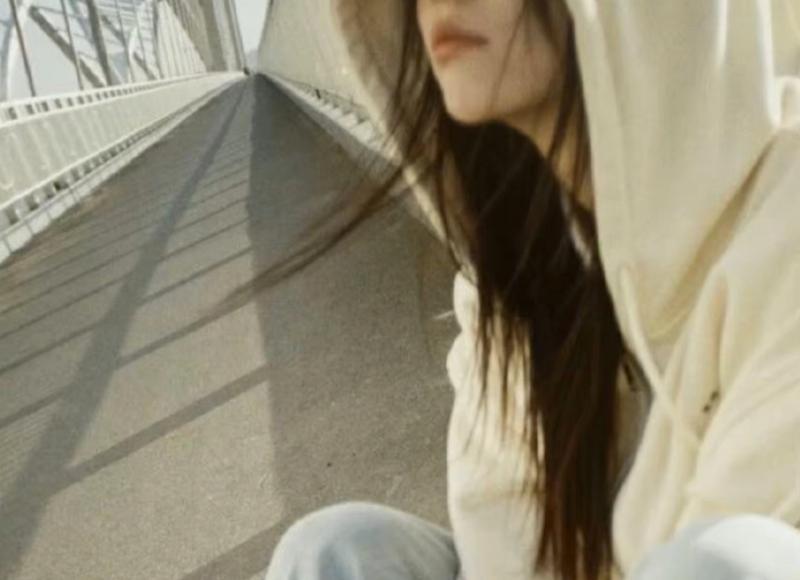 人到老年，用存款养老和儿女养老哪个更靠谱？明智老人是这样做的