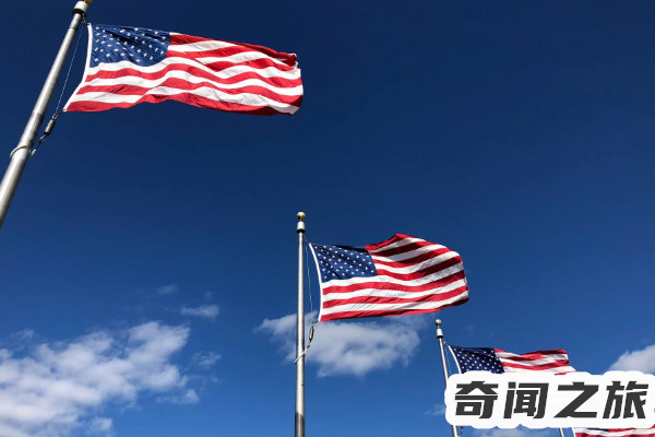 美国的国旗有多少颗星星(50颗小星代表了美国的50个州)(3)_