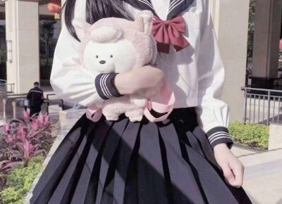 ​贵州一女子吃席偶遇前夫，贵州一女子吃自助餐被打视频