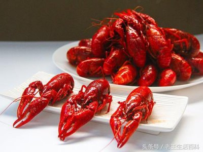 ​去除小龙虾虾线的四个方法