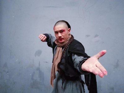 ​高磊《刘墉追案》开播 刘公追案到山东，演员高磊暗施援手