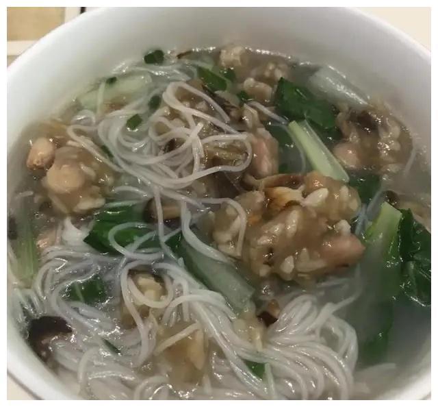 舌尖上的美食,闽南特色小吃地瓜粉团,教你在家自己做,流口水了