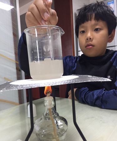 易溶于乙醇的盐,znf2不溶于有机溶剂的原因