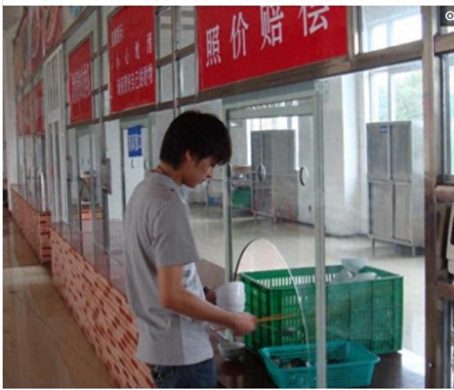 李易峰未出道前旧照终于曝光，网友：是不是纯天然的一看便知