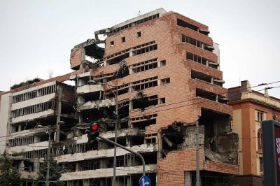 ​1999年，中国驻外使馆被炸，我们有多无奈？