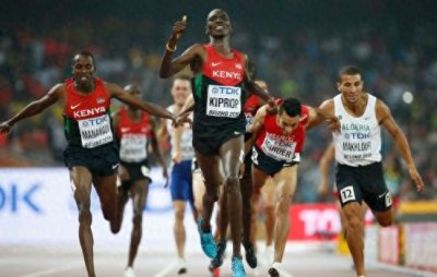 ​1500米还能这么跑？最后300米连超9人，解说惊呼：我的天哪