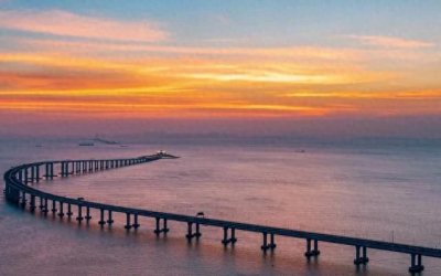 ​论珠港澳大桥的重要作用