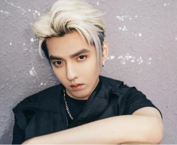 ​赵丽颖早看穿吴亦凡，吴亦凡对赵丽颖撒娇，她直接怼：你好好说话