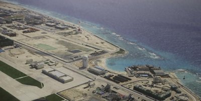 ​永暑礁出现非人工变化，军事价值大增，为解放军驻军全南海开路？