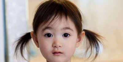 ​2012年出生的奥莉长大了，不输任何童星：拍杂志太美了