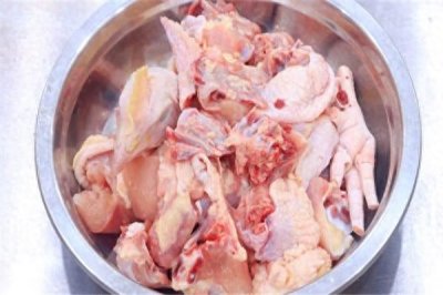 ​教你咖喱鸡家常做法，咖喱香浓鸡块鲜嫩，好吃超下饭