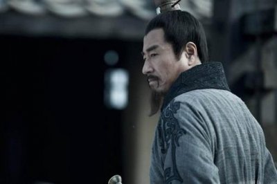 ​萧何死后为什么是曹参继任丞相,而不是陈平?